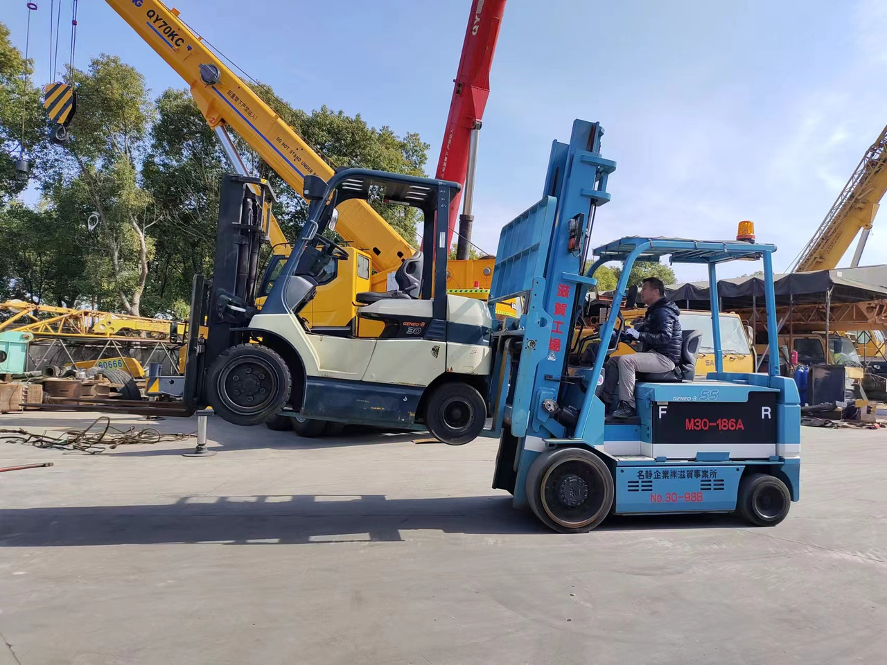TOYOTA 7FBCU55 electric forklift from Japan original - Empilhadeira elétrica: foto 4 TOYOTA 7FBCU55 electric forklift from Japan original - Empilhadeira elétrica: foto 4