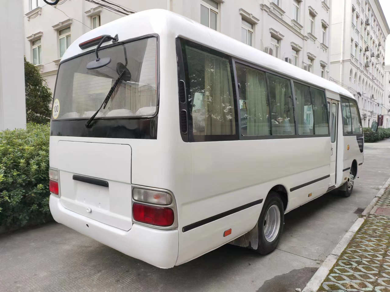 TOYOTA coaster - Minibus, Furgão de passageiros: foto 4 TOYOTA coaster - Minibus, Furgão de passageiros: foto 4