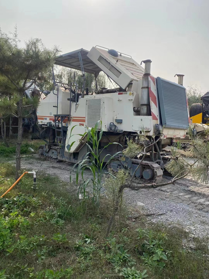 WIRTGEN 1900 - Aplainadora (Fresadora): foto 4 WIRTGEN 1900 - Aplainadora (Fresadora): foto 4