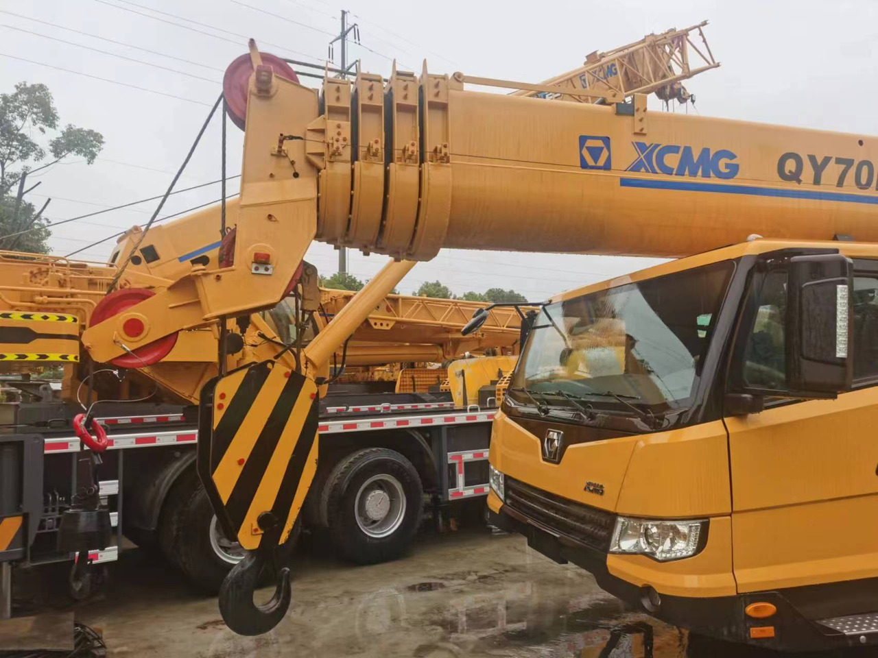 XCMG QY70K - Grua móvel: foto 2 XCMG QY70K - Grua móvel: foto 2