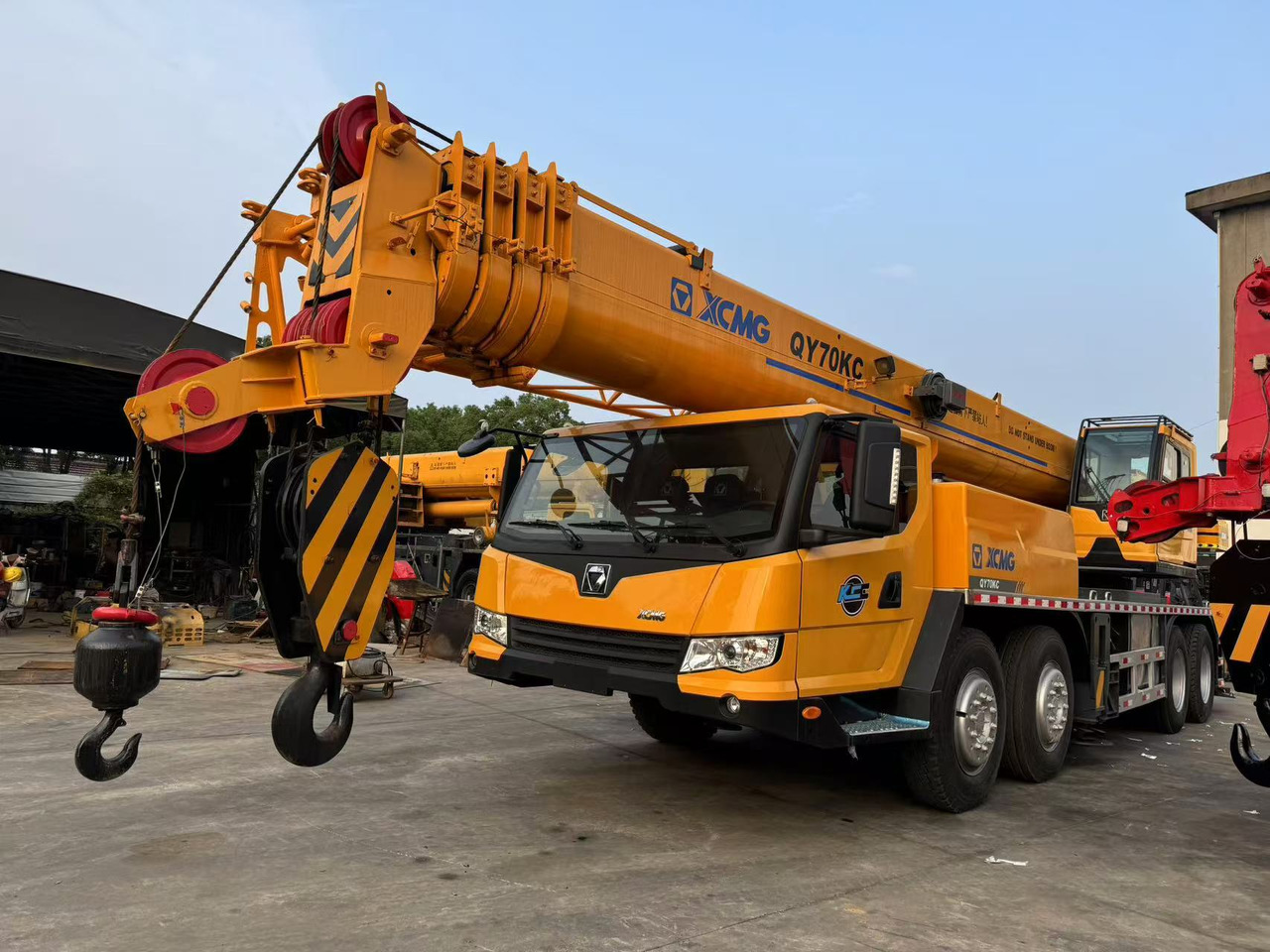 XCMG QY70K - Grua móvel: foto 4 XCMG QY70K - Grua móvel: foto 4