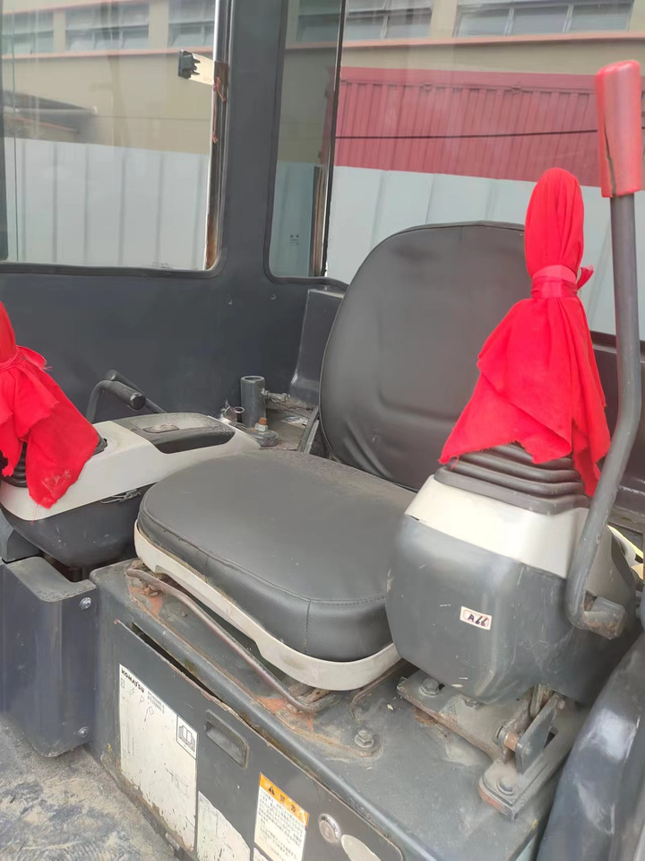 Komatsu pc40 - Mini escavadeira: foto 5 Komatsu pc40 - Mini escavadeira: foto 5