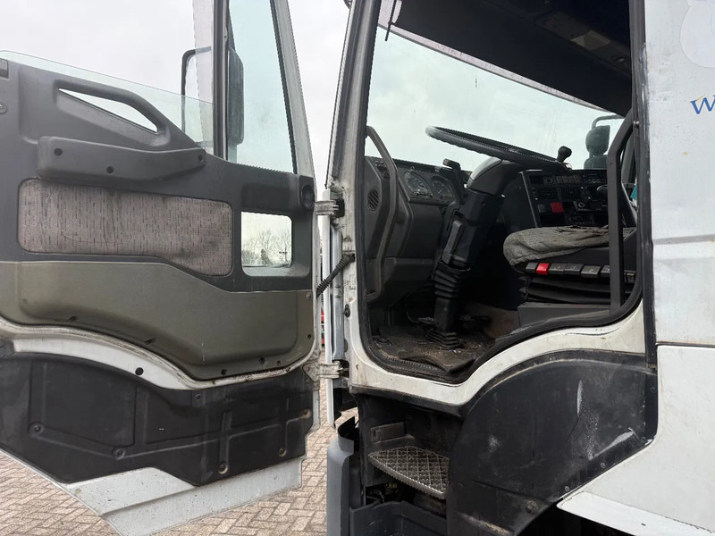 Camião chassi Iveco EuroStar 240 E42 ENGINE: foto 9 Camião chassi Iveco EuroStar 240 E42 ENGINE: foto 9