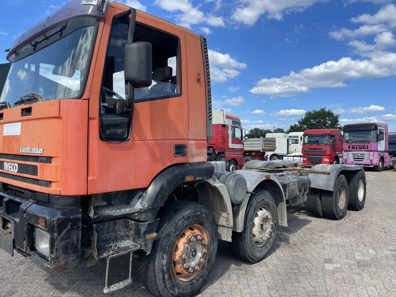 Iveco Eurotrakker 340 E34 - Camião chassi: foto 2 Iveco Eurotrakker 340 E34 - Camião chassi: foto 2