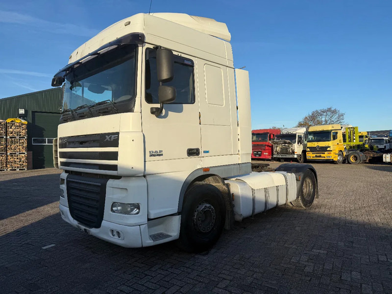 DAF XF 105.460 Tractor unit - Tractor: foto 3 DAF XF 105.460 Tractor unit - Tractor: foto 3