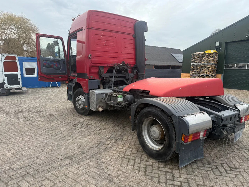 Mercedes-Benz Actros 1843 3 pedals - Tractor: foto 5 Mercedes-Benz Actros 1843 3 pedals - Tractor: foto 5