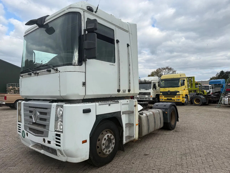 Renault Magnum 460 Tractor unit - Tractor: foto 3 Renault Magnum 460 Tractor unit - Tractor: foto 3