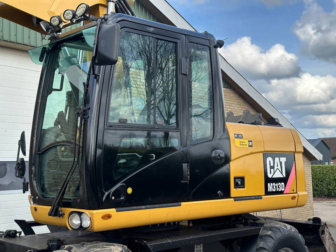 Caterpillar M313D - Escavadeira de rodas: foto 5 Caterpillar M313D - Escavadeira de rodas: foto 5