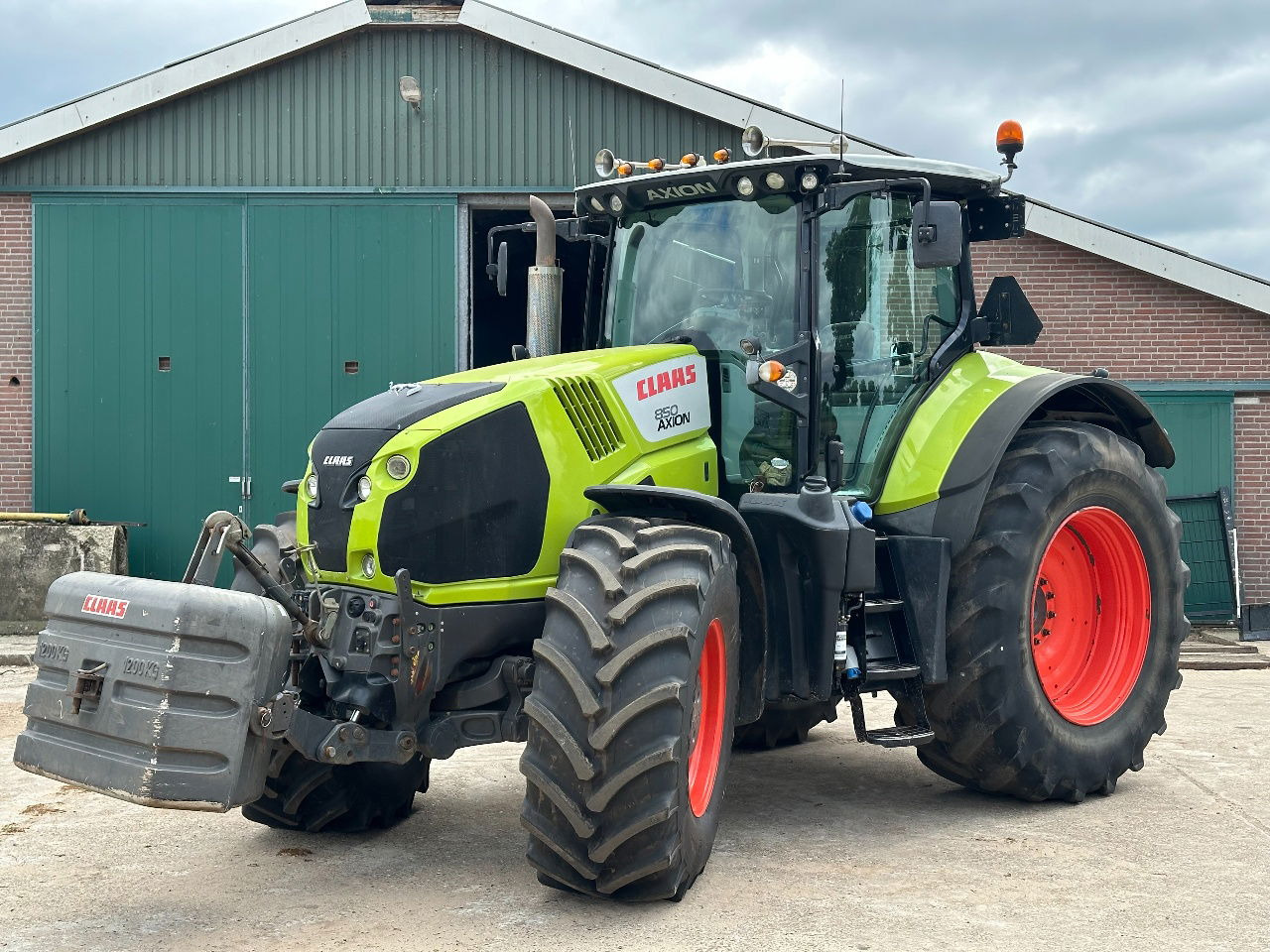 Claas Axion 850 Cmatic - Trator: foto 2 Claas Axion 850 Cmatic - Trator: foto 2