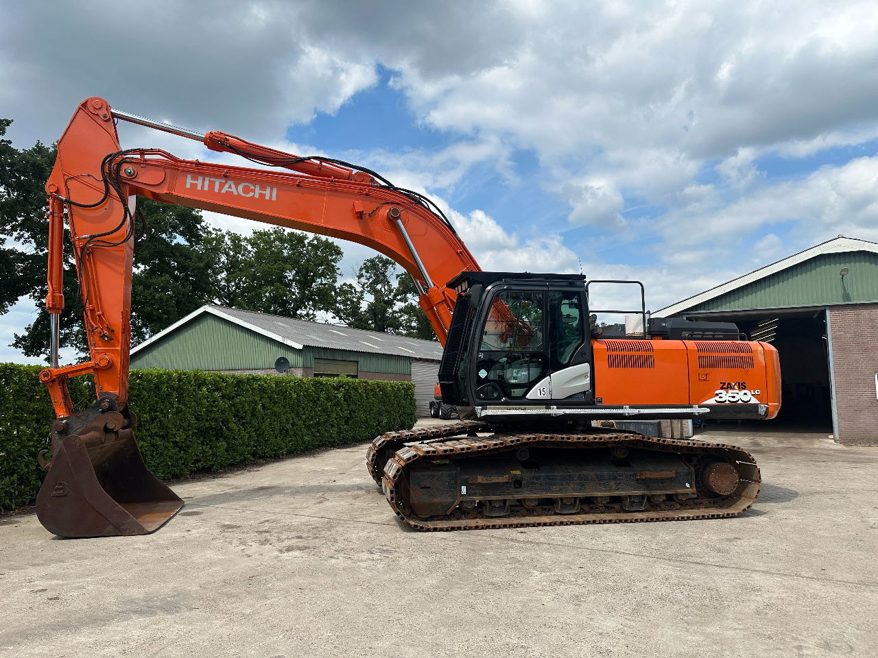 Hitachi ZX350LC-6 - Escavadora de rastos: foto 3 Hitachi ZX350LC-6 - Escavadora de rastos: foto 3