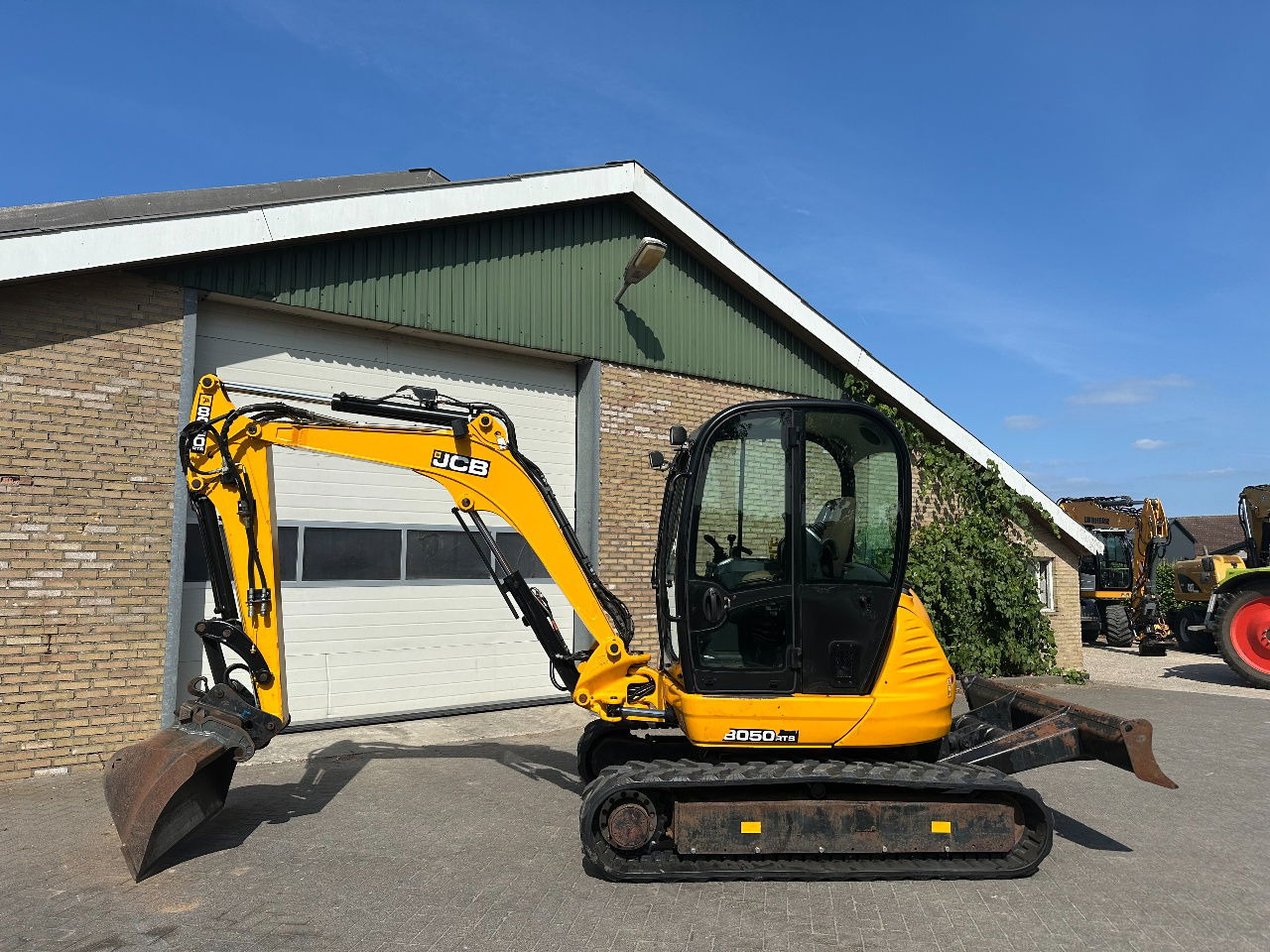 JCB 8050 - Mini escavadeira: foto 2 JCB 8050 - Mini escavadeira: foto 2