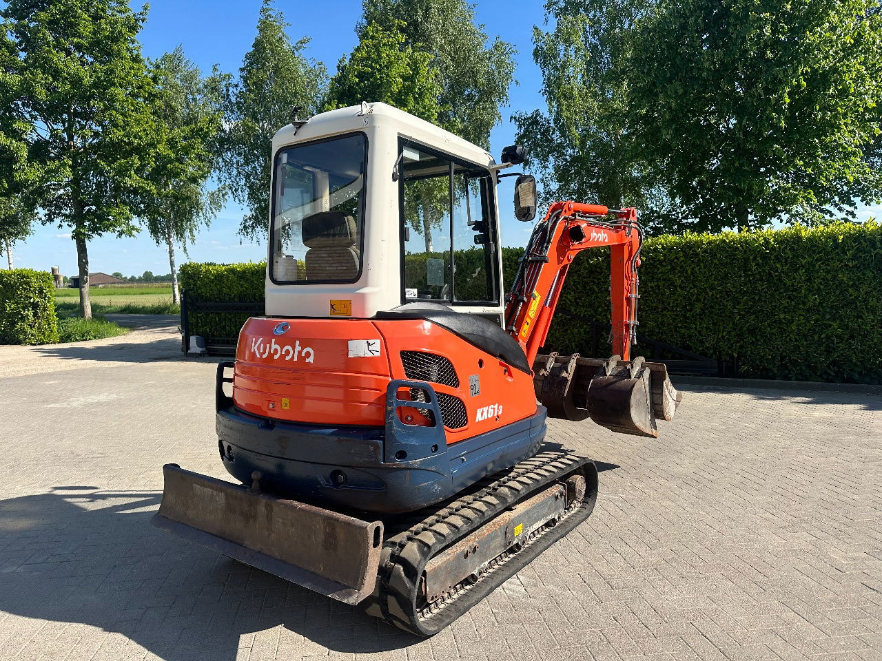 Kubota KX61-3 - Mini escavadeira: foto 5 Kubota KX61-3 - Mini escavadeira: foto 5