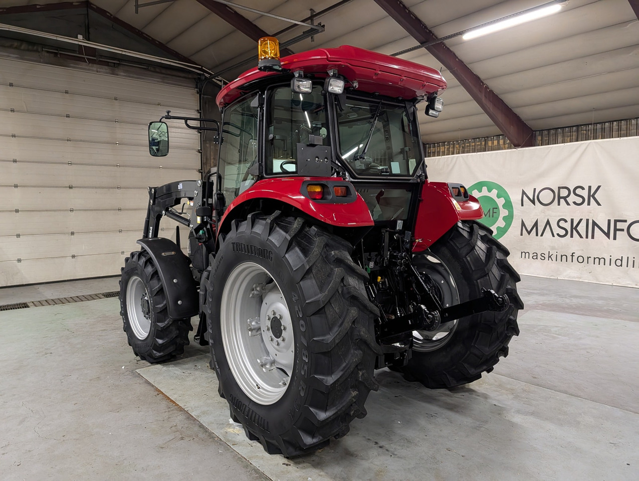 CASE IH Farmall 85A - Trator: foto 4 CASE IH Farmall 85A - Trator: foto 4