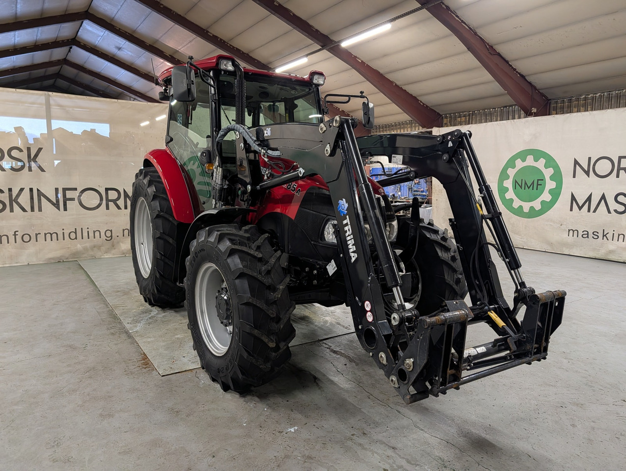 Trator CASE IH Farmall 85A: foto 8