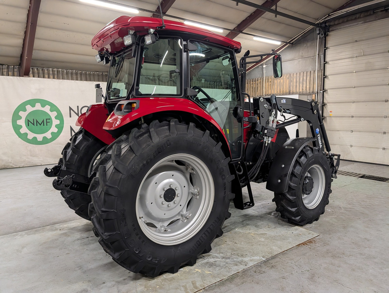 Trator CASE IH Farmall 85A: foto 6