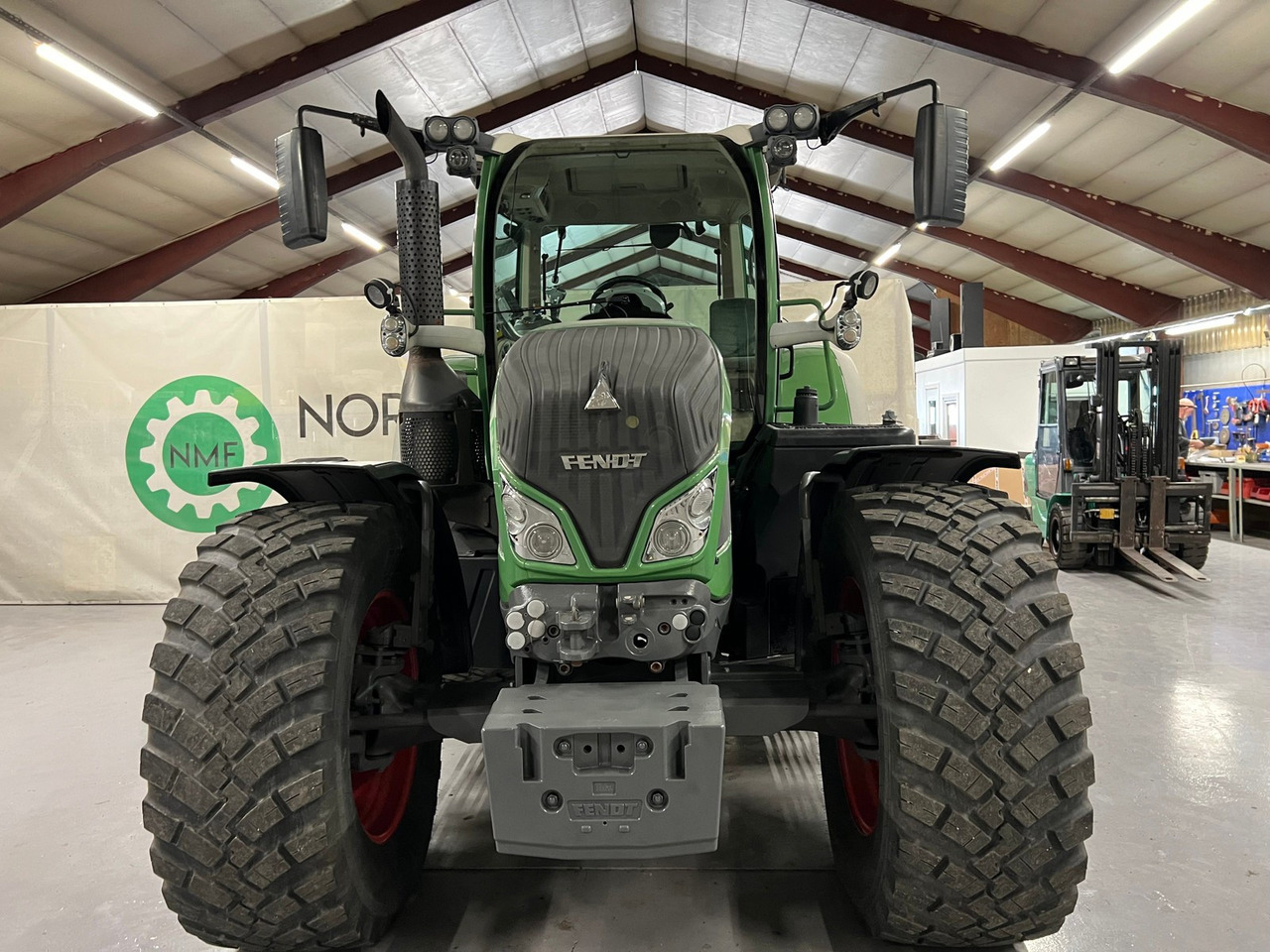 Fendt 724 Vario - Trator: foto 4 Fendt 724 Vario - Trator: foto 4