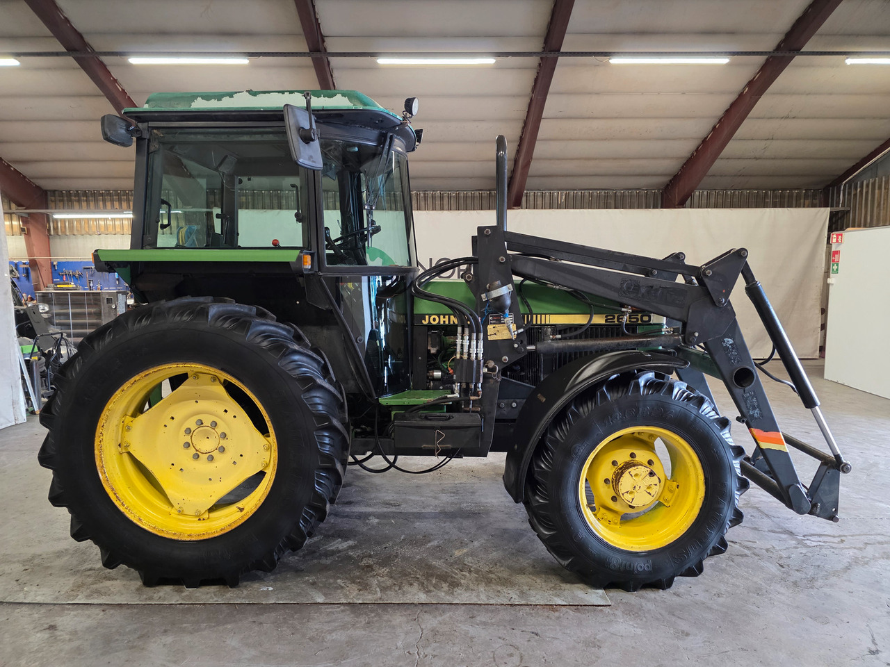 John Deere 2650 Synchron - Trator: foto 5 John Deere 2650 Synchron - Trator: foto 5
