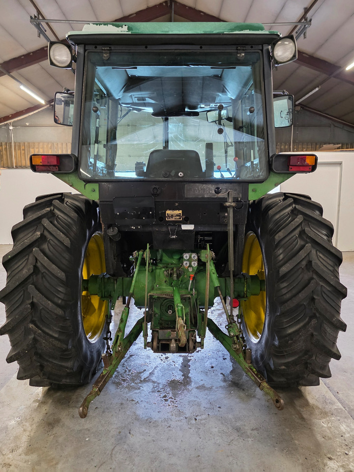 John Deere 2650 Synchron - Trator: foto 3 John Deere 2650 Synchron - Trator: foto 3