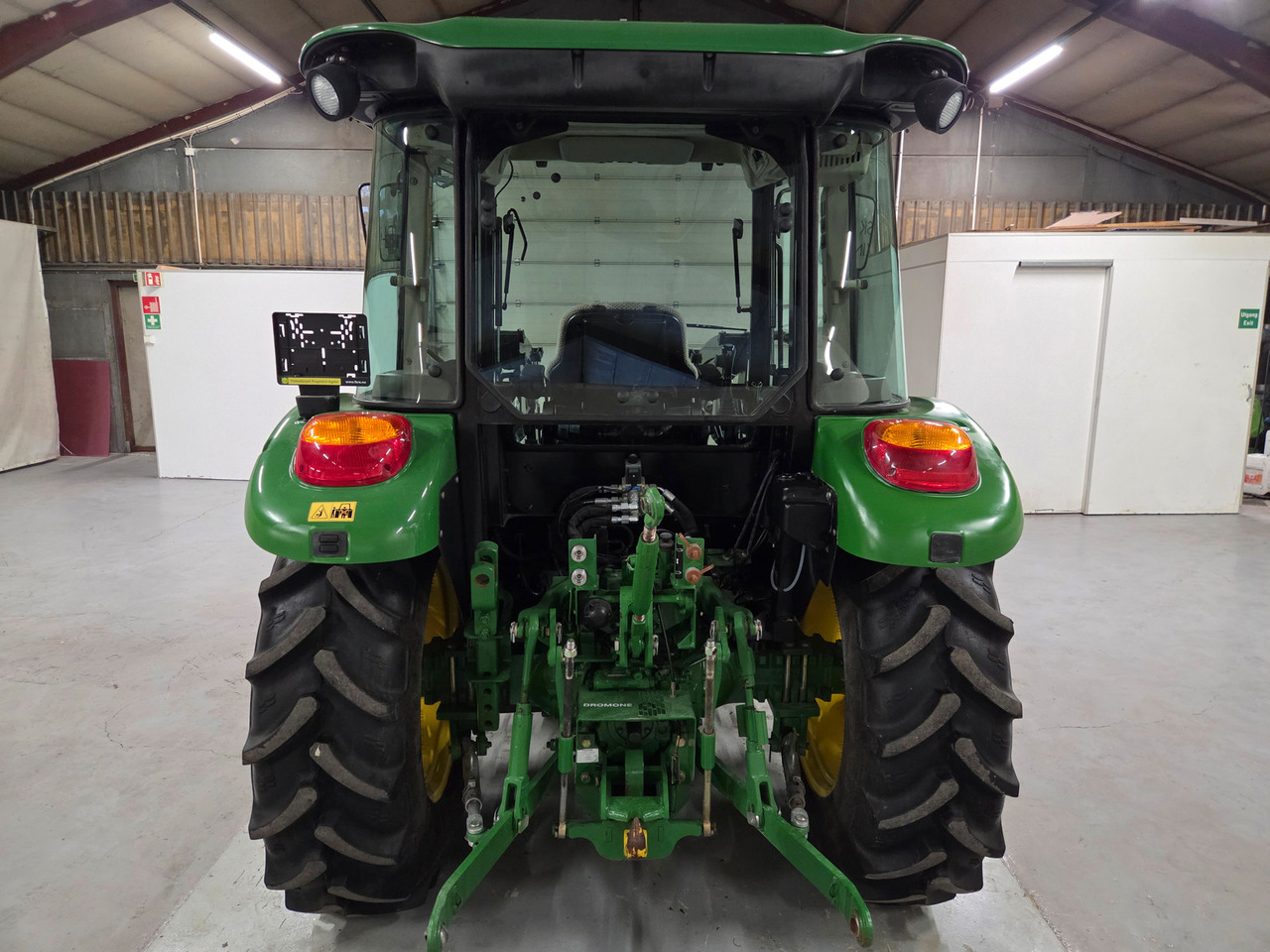 John Deere 5055E #600 timer - Trator: foto 4 John Deere 5055E #600 timer - Trator: foto 4
