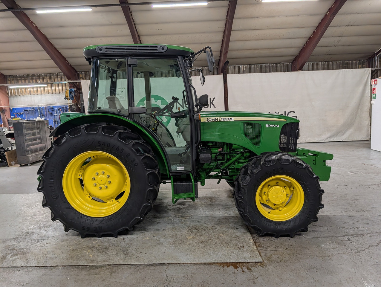 John Deere 5090G - Trator: foto 5 John Deere 5090G - Trator: foto 5