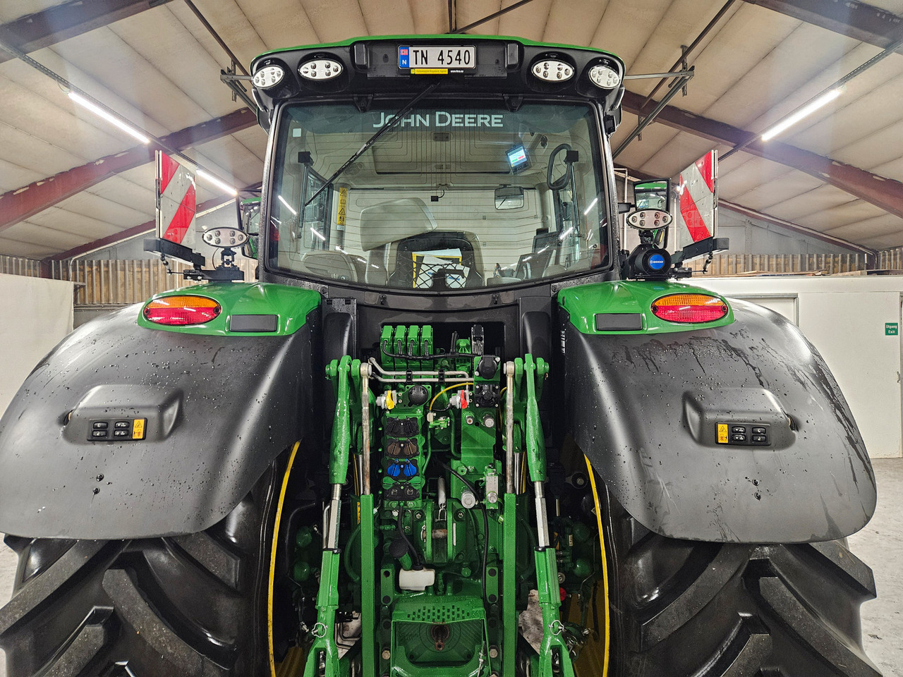 John Deere 6R185 Ultimate #Godt utstyrt og veldig flott traktor - Trator: foto 5 John Deere 6R185 Ultimate #Godt utstyrt og veldig flott traktor - Trator: foto 5