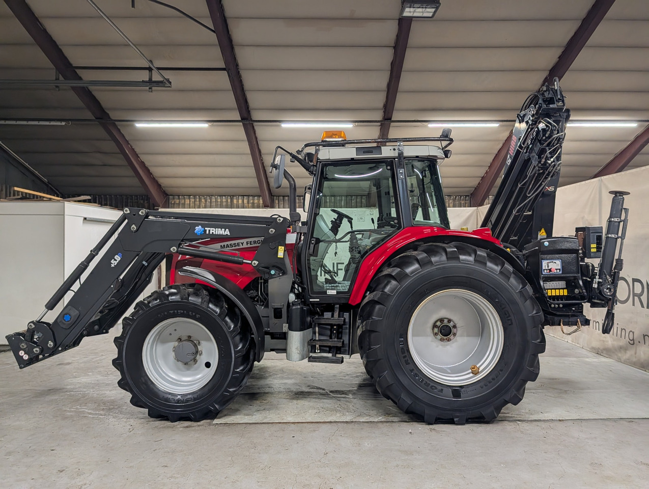 Massey Ferguson 5470 - Trator: foto 2 Massey Ferguson 5470 - Trator: foto 2