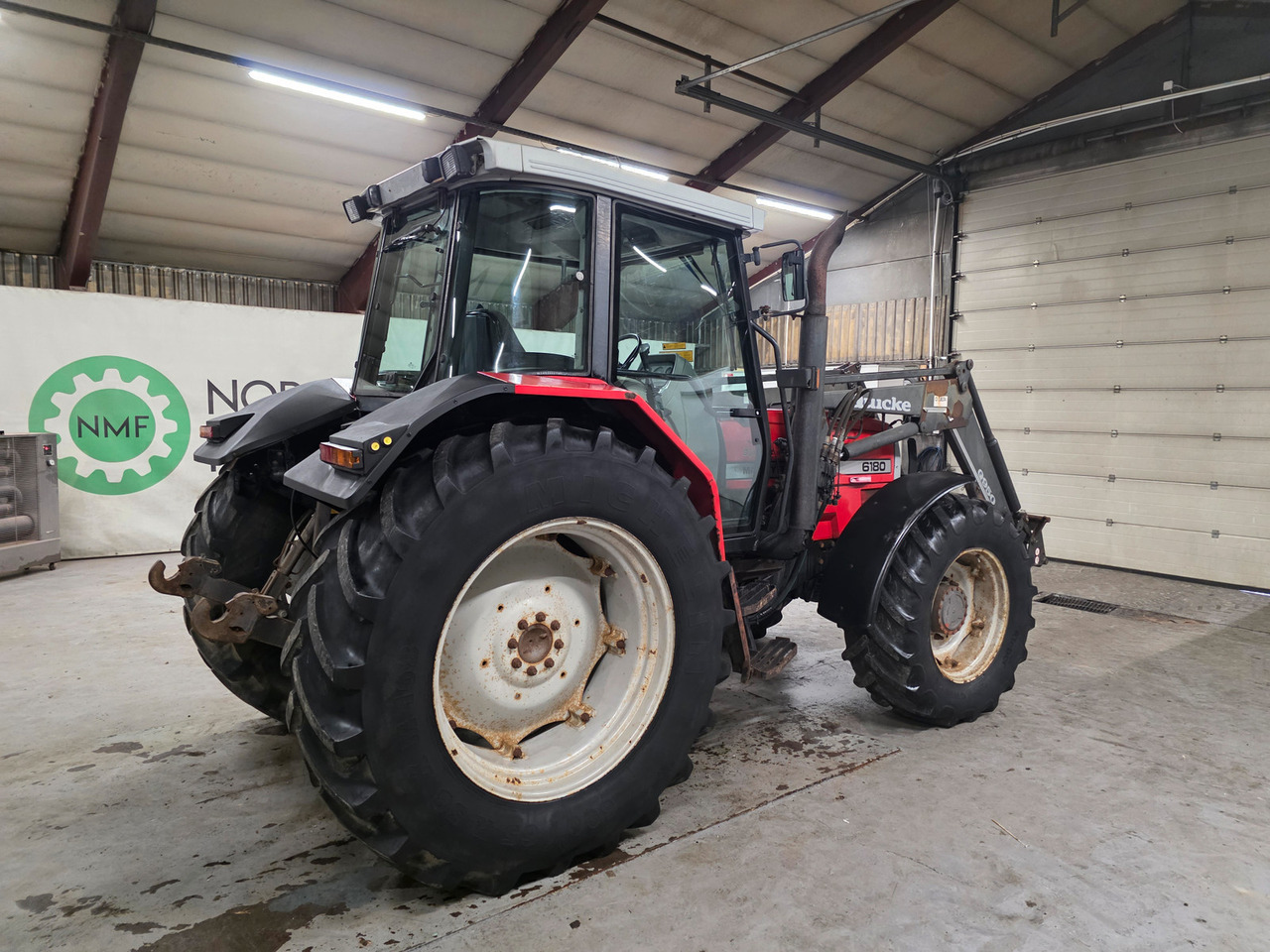 Massey Ferguson 6180 - Trator: foto 5 Massey Ferguson 6180 - Trator: foto 5