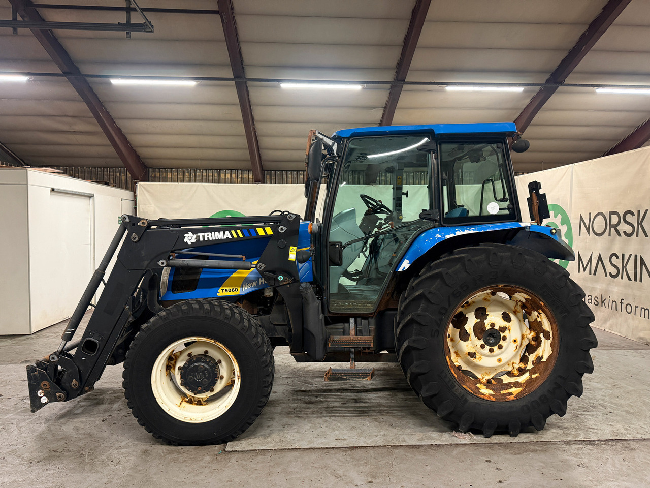 New Holland T5060 - Trator: foto 2 New Holland T5060 - Trator: foto 2