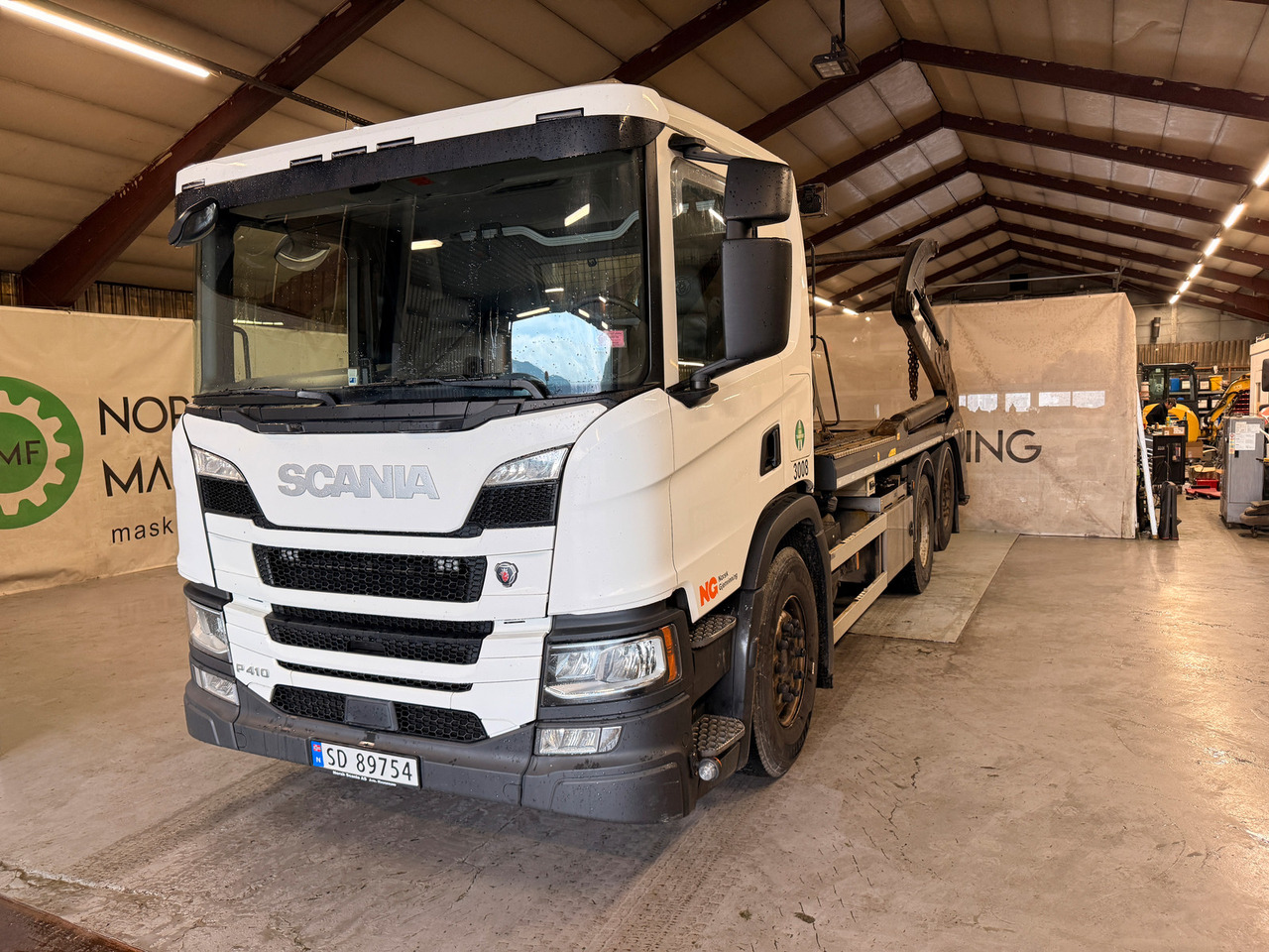 Camião multibenne Scania P410: foto 9