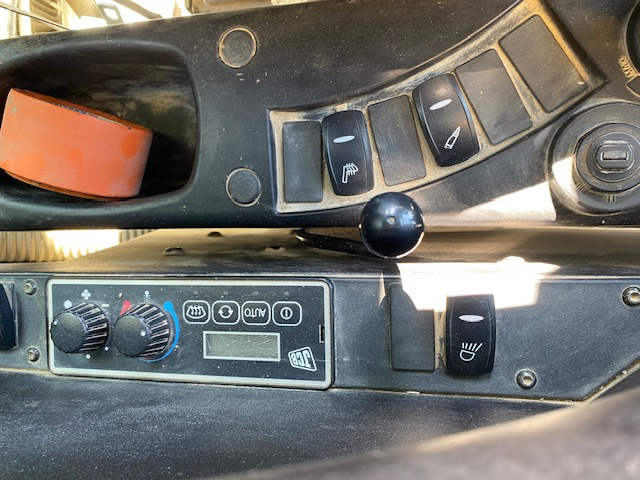 JCB JZ140 - Escavadeira: foto 5 JCB JZ140 - Escavadeira: foto 5