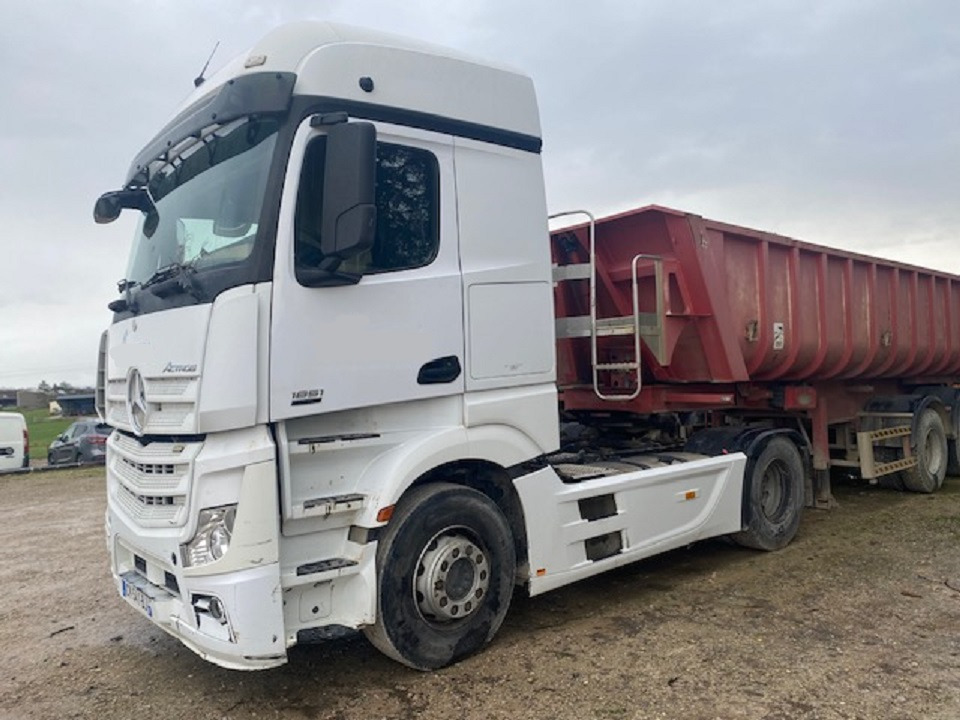 MERCEDES BENZ Actros 18.51 - Tractor: foto 3 MERCEDES BENZ Actros 18.51 - Tractor: foto 3