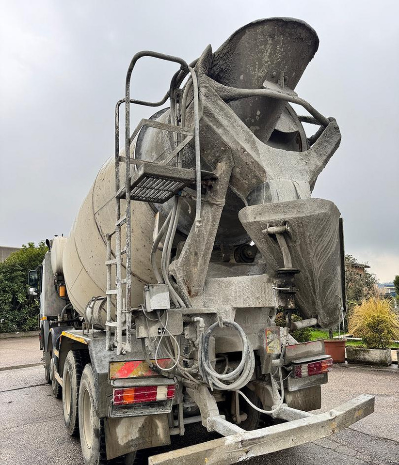 Autobetoniera Armec PHY120 su telaio Mercedes-Benz - Camião betoneira: foto 5 Autobetoniera Armec PHY120 su telaio Mercedes-Benz - Camião betoneira: foto 5