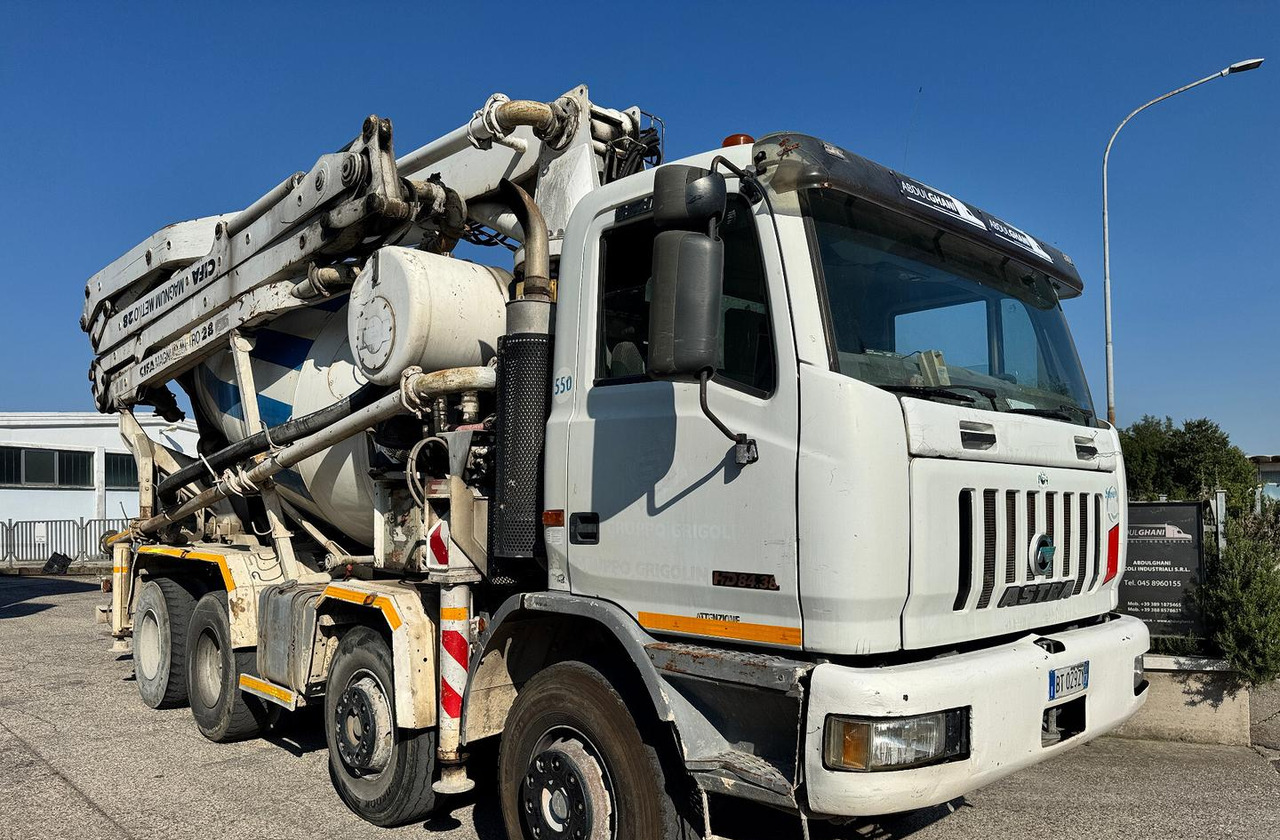 Betonpompa CIFA ASTRA HD84.38 - 2003 - Autobetoneira com bomba: foto 2 Betonpompa CIFA ASTRA HD84.38 - 2003 - Autobetoneira com bomba: foto 2