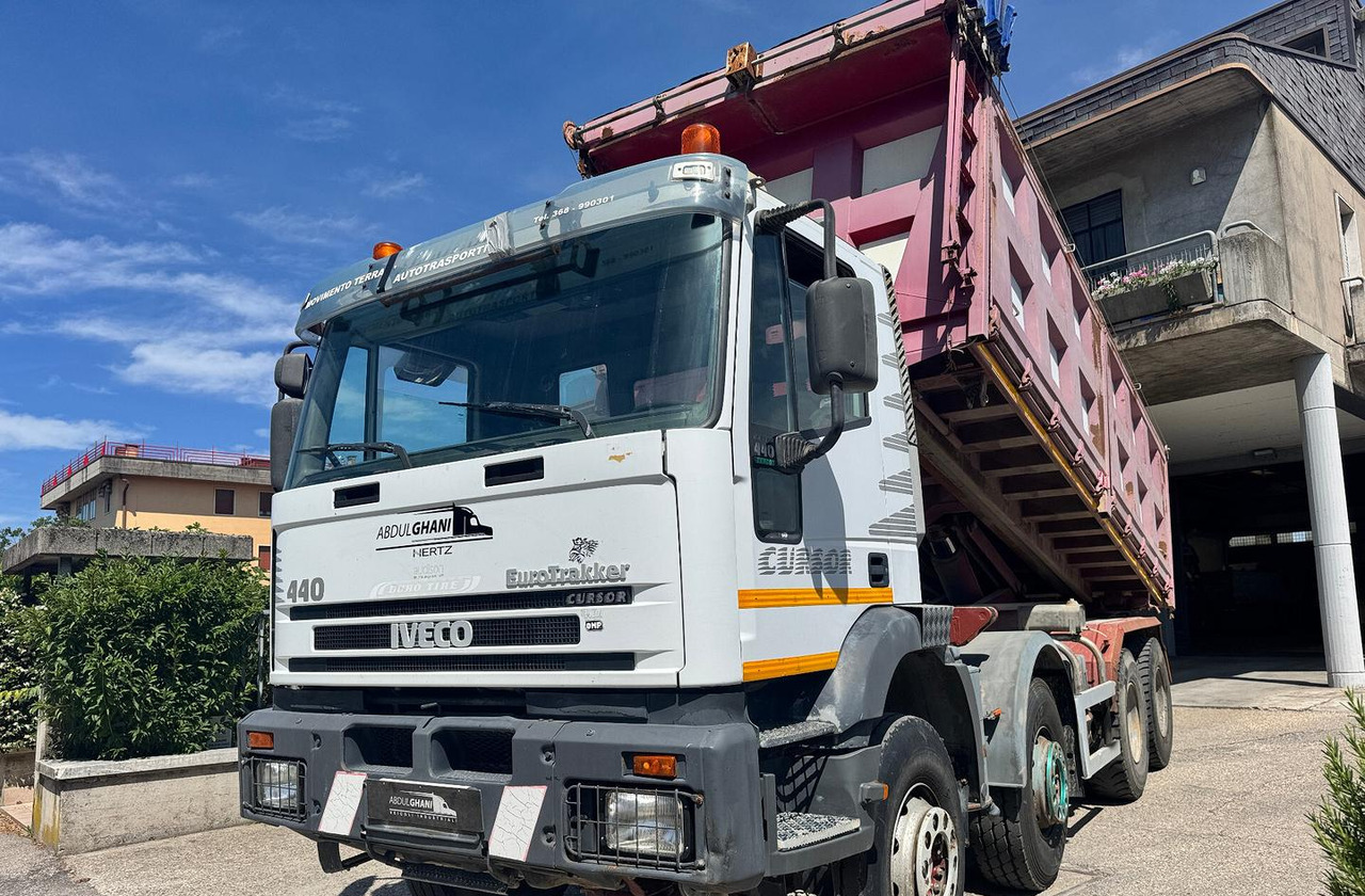 RIBALTATILE IVECO EuroTrakker 440 - 8X4 - Camião basculante: foto 3 RIBALTATILE IVECO EuroTrakker 440 - 8X4 - Camião basculante: foto 3