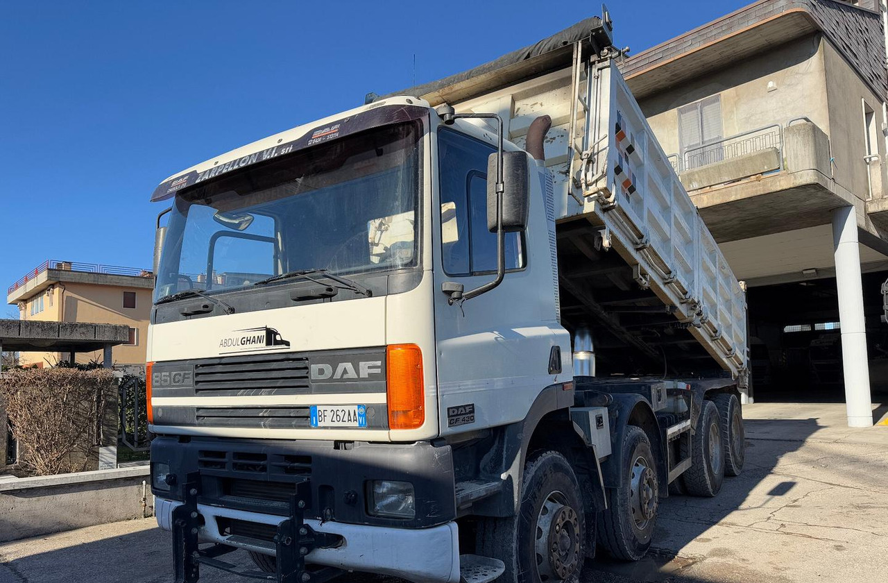 Ribaltabile DAF 85 CF 430 - anno 1999 - Camião basculante: foto 3 Ribaltabile DAF 85 CF 430 - anno 1999 - Camião basculante: foto 3