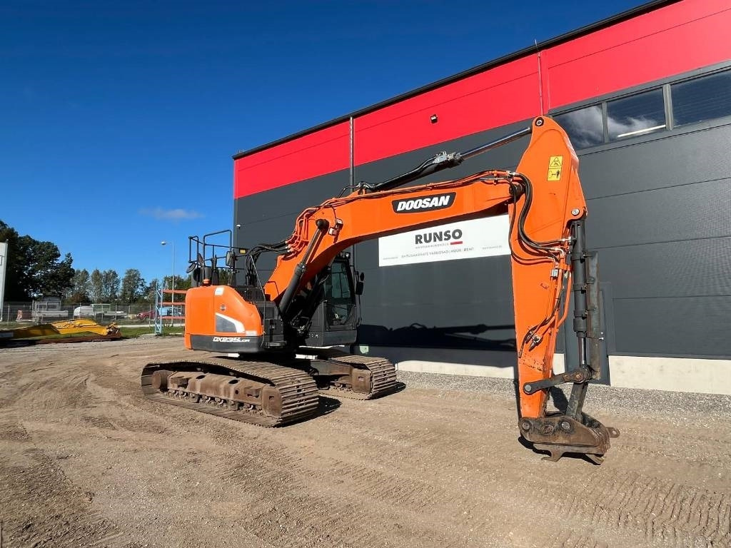 Escavadora de rastos Doosan DX 235 LCR-5: foto 6