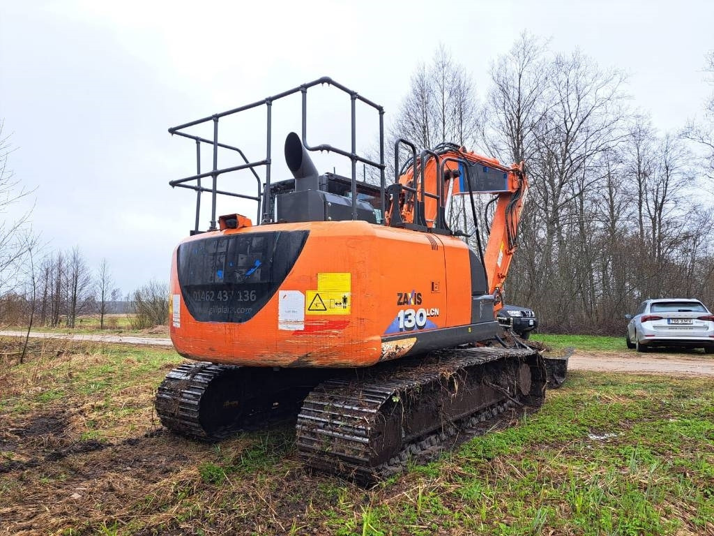 Hitachi ZX 130 LC N-6 - Escavadora de rastos: foto 5 Hitachi ZX 130 LC N-6 - Escavadora de rastos: foto 5