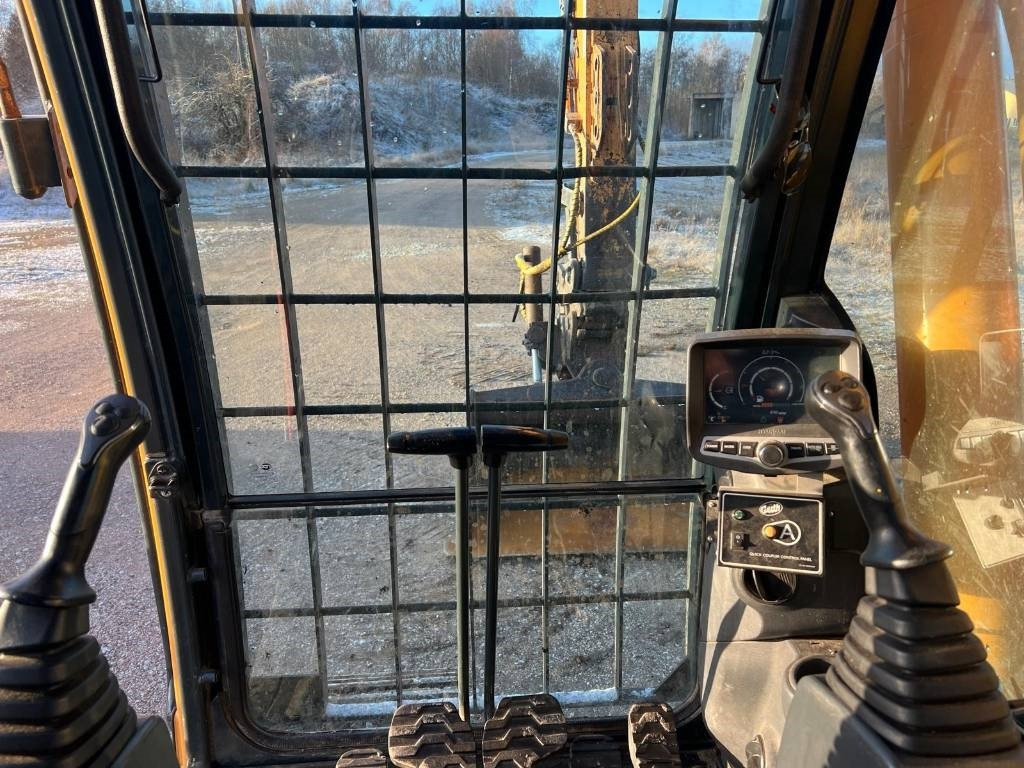 Escavadora de rastos Hyundai Robex 220 LC-9 A: foto 29