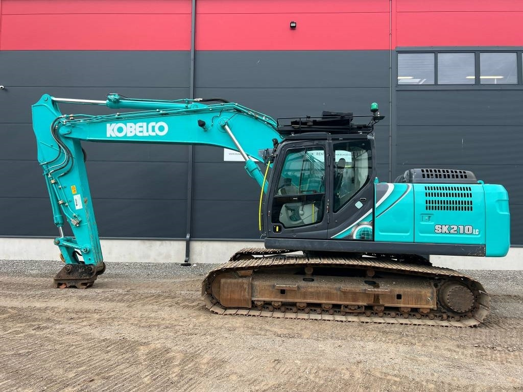 Kobelco SK 210 LC-10 - Escavadora de rastos: foto 2 Kobelco SK 210 LC-10 - Escavadora de rastos: foto 2