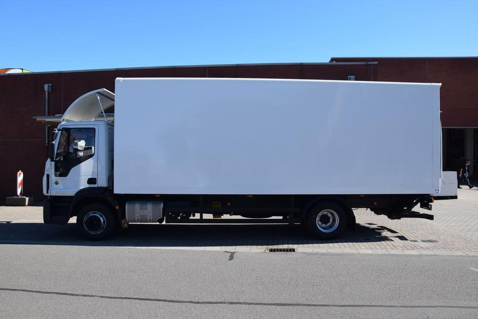 Iveco Eurocargo 160 E25 Automatik Klima AHK LBW 1,5T - Camião furgão: foto 3 Iveco Eurocargo 160 E25 Automatik Klima AHK LBW 1,5T - Camião furgão: foto 3