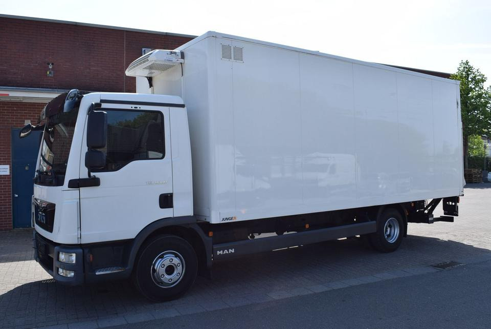 MAN TGL 8.180 Kühlkoffer 6,20mLBW 1000KG Klima - Camião frigorífico: foto 2 MAN TGL 8.180 Kühlkoffer 6,20mLBW 1000KG Klima - Camião frigorífico: foto 2
