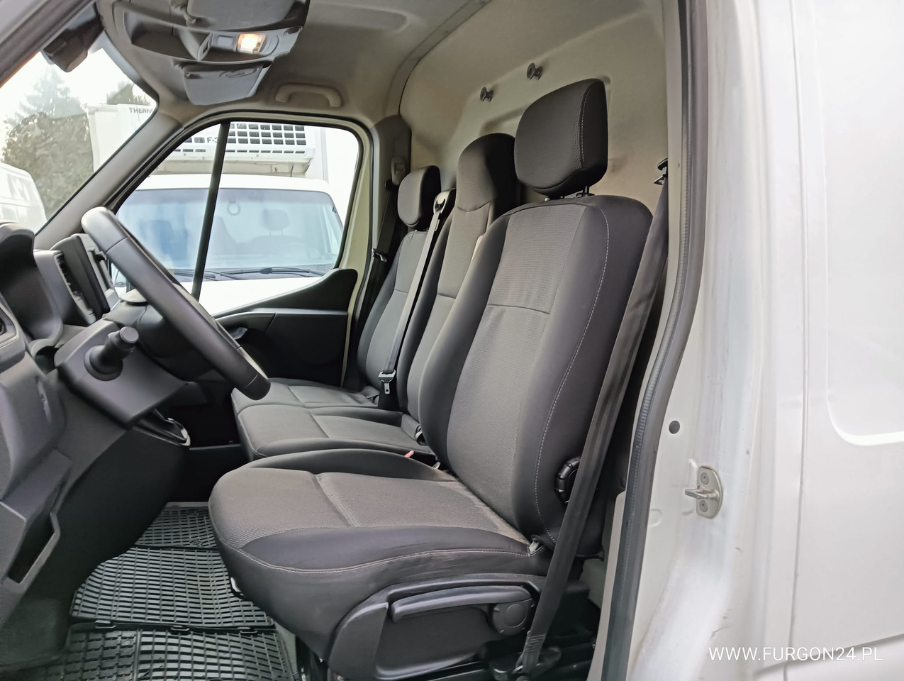 Furgão RENAULT MASTER FURGON BLASZAK L3H2 NR 501B: foto 9