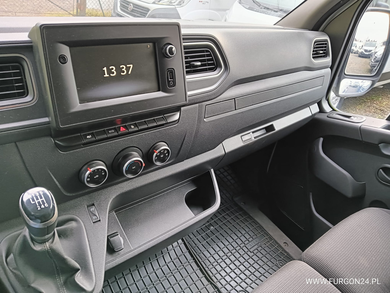 Furgão RENAULT MASTER FURGON BLASZAK L3H2 NR 501B: foto 10