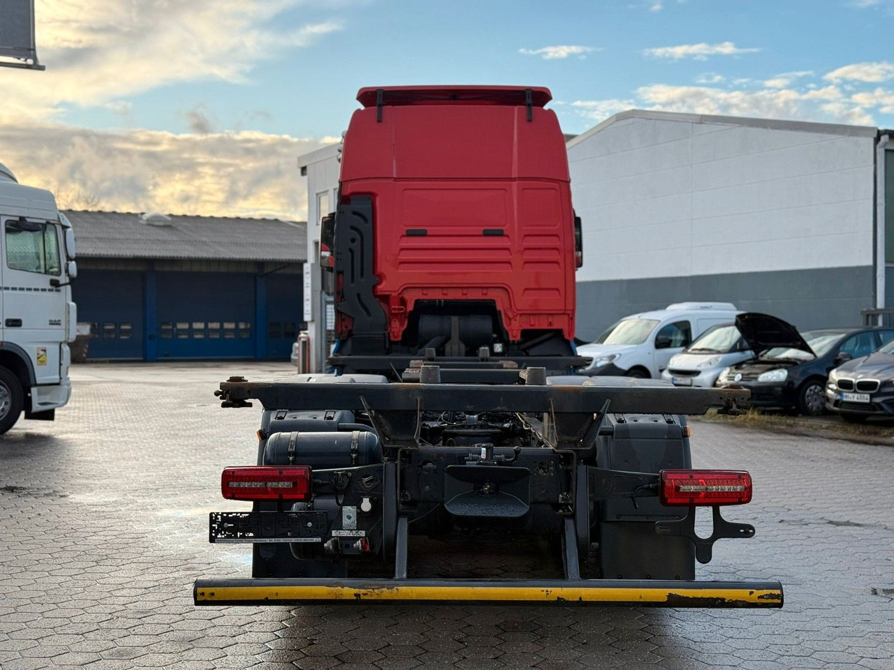 MAN TGX 26.470 XXL 6x2 BDF+Retarter +Standklima - Camião transportador de contêineres/ Caixa móvel: foto 5 MAN TGX 26.470 XXL 6x2 BDF+Retarter +Standklima - Camião transportador de contêineres/ Caixa móvel: foto 5