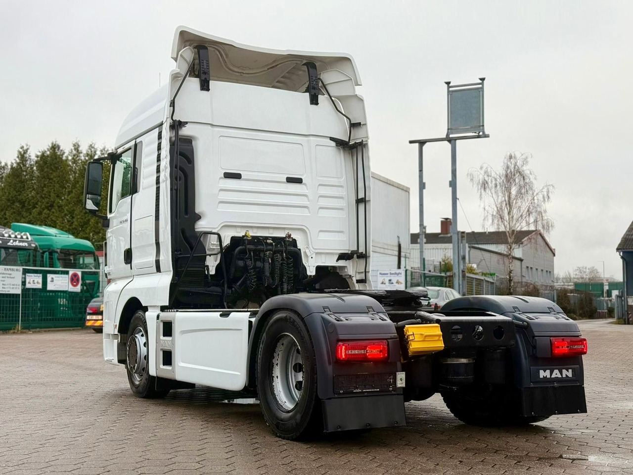MAN TGX 18 460 Retarter+Standklima - Tractor: foto 4 MAN TGX 18 460 Retarter+Standklima - Tractor: foto 4