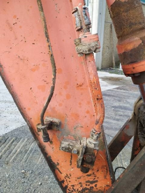 Fiat-Kobelco E 235 - Escavadora de rastos: foto 4 Fiat-Kobelco E 235 - Escavadora de rastos: foto 4