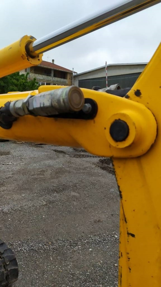Mini escavadeira JCB 8018: foto 7