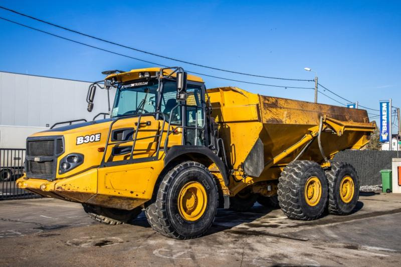 Bell B30E - DUMPER - Caminhão fora de estrada: foto 1 Bell B30E - DUMPER - Caminhão fora de estrada: foto 1