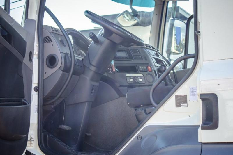 Camião de caixa aberta/ Plataforma, Camião grua DAF CF 450-6X4+FASSI18T/M(3EXT)-78500KM: foto 7