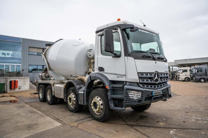 Mercedes AROCS 3240 + STETTER 9m3 - Camião betoneira: foto 2 Mercedes AROCS 3240 + STETTER 9m3 - Camião betoneira: foto 2